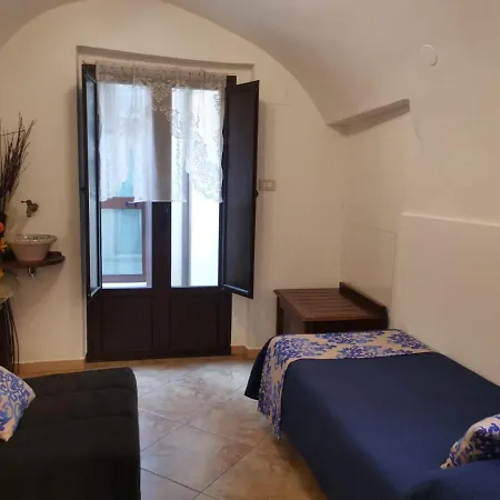 Oda ve Kahvaltı Del Centro 3*