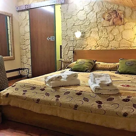 Del Centro 3*