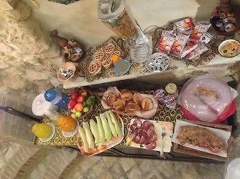 Del Centro 3* إينّا