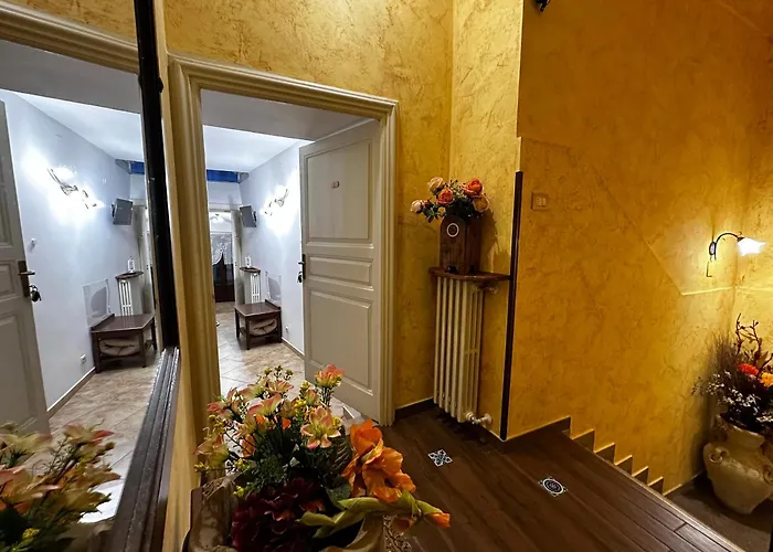 Del Centro 住宿加早餐酒店 恩纳