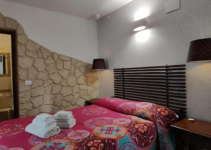 住宿加早餐酒店 Del Centro 恩纳