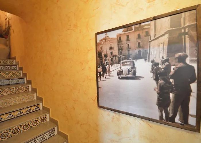 Del Centro 住宿加早餐酒店 3*